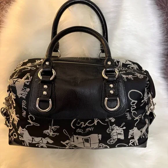 Coach Ashley Horse and Carriage Satchel! K1094-F15540 $389.00 Clearing Out! - Picture 2 of 4